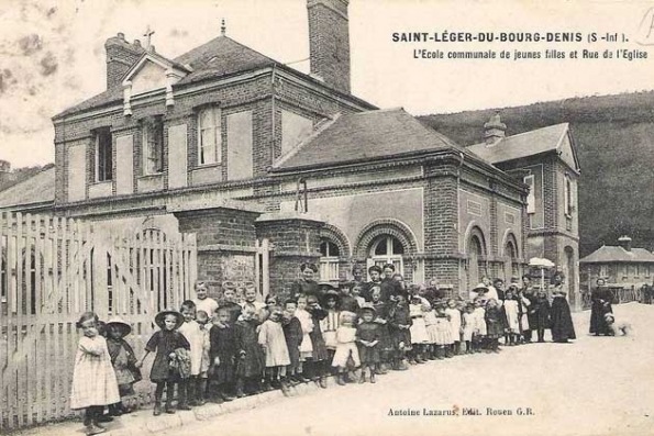 St Léger du Bourg Denis 1/2