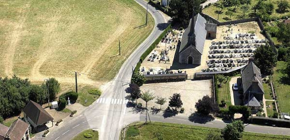 St Léger de Rôtes 1/2 