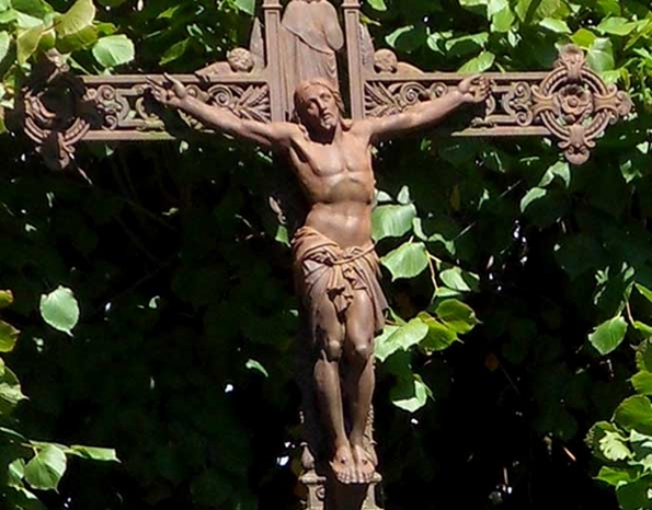 07---calvaire-place-de-la-mairie