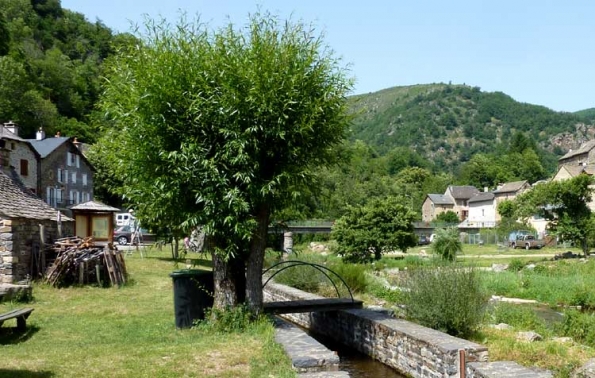 48 Lozère - St Léger de Peyre 1 - 2012