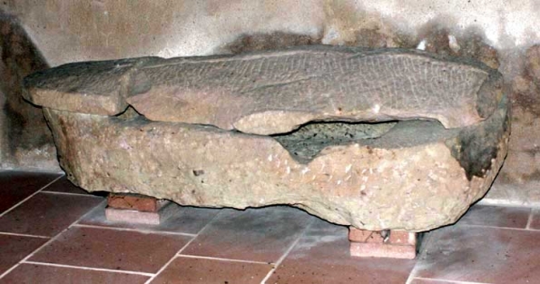 Sarcophage 1